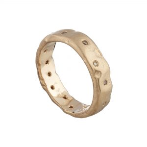 18ct rose gold wide molten ring with scattered champagne diamonds
