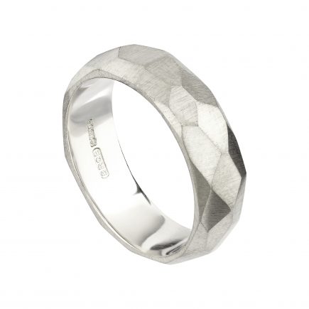 18ct white gold wide Brighton Rocks wedding ring