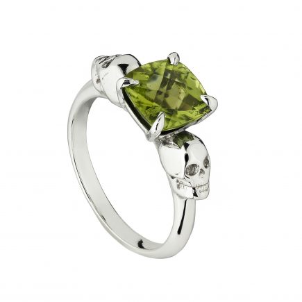 9ct white gold and peridot double skull ring