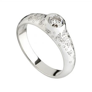 18ct white gold and white diamond Stardust ring
