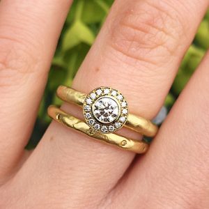 18ct yellow gold and white diamond Molten Halo engagement ring