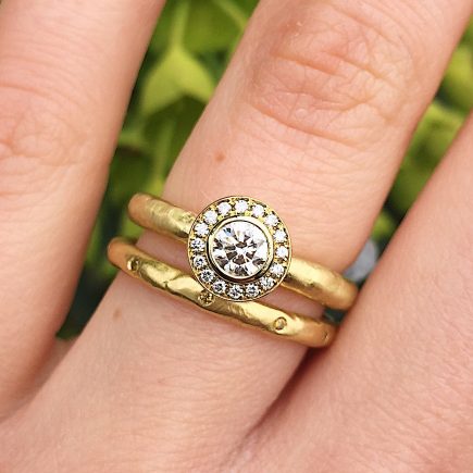 18ct yellow gold and white diamond Molten Halo engagement ring