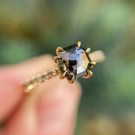 18ct yellow gold and Polka dot diamond ring with diamond shoulders