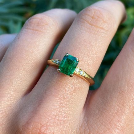 18ct Yellow Gold and 1.15ct Octagon Emerald Coco Ring