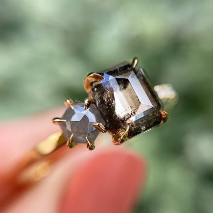 18ct Yellow Gold Asymmetric Salt and Pepper Diamond Ring