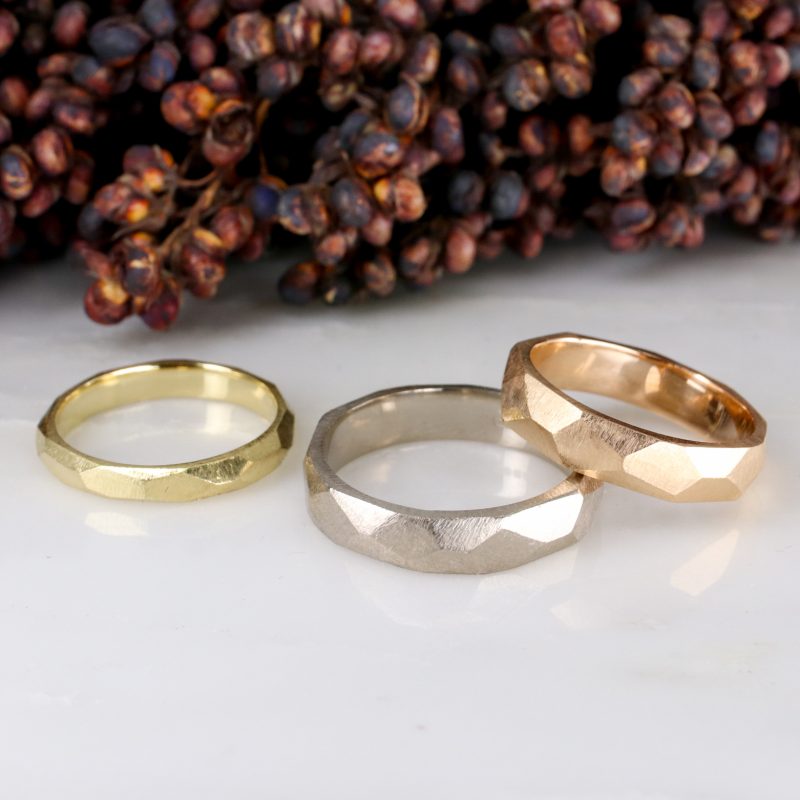 18ct yellow gold brighton rocks wedding ring