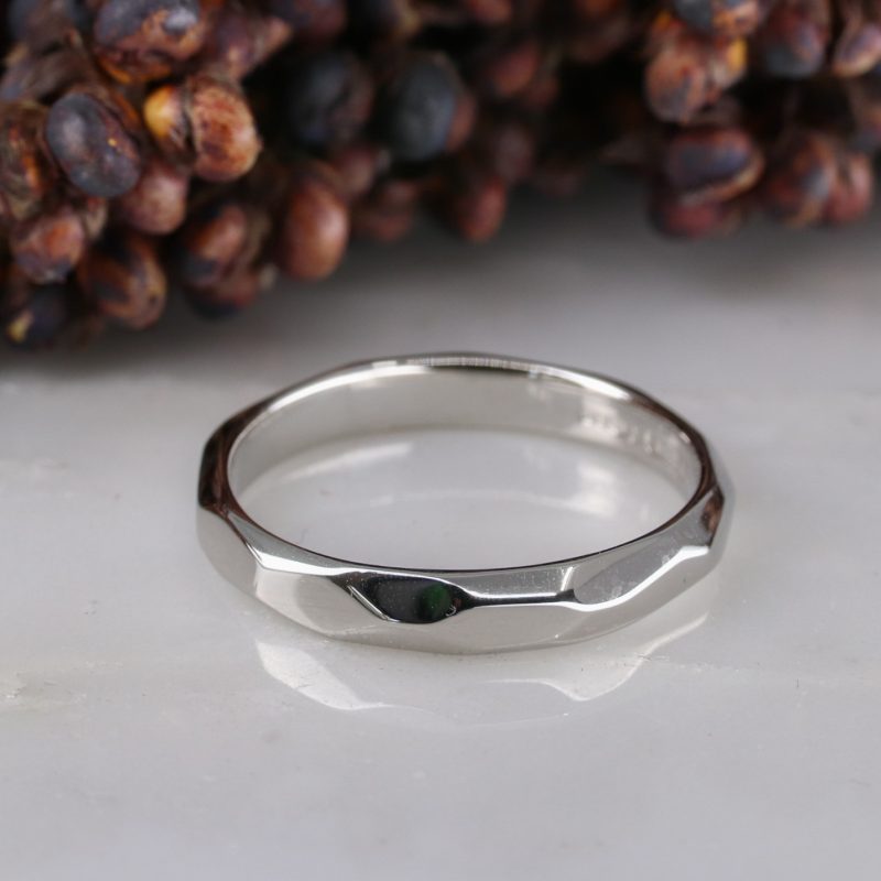 Platinum fine brighton rocks wedding ring
