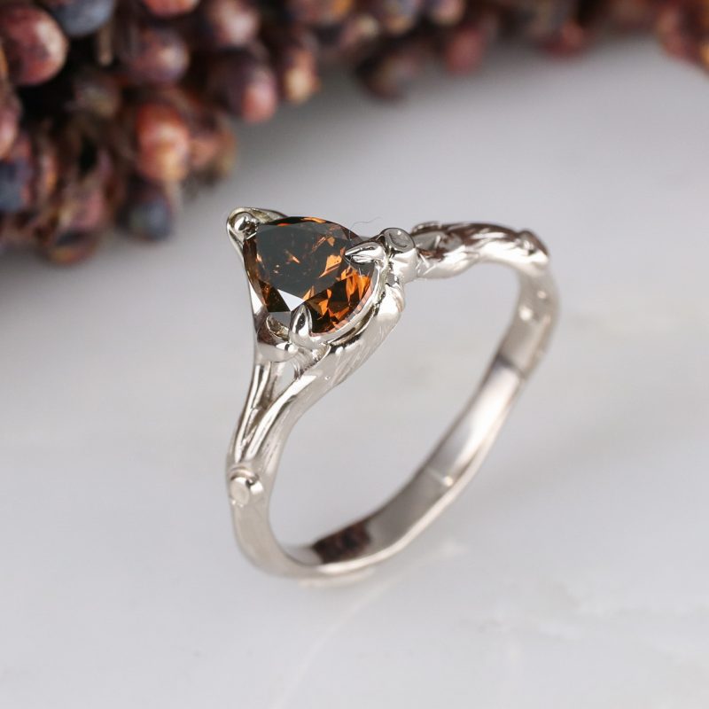 18ct white gold and pear-shaped chocolate diamond woodland ring