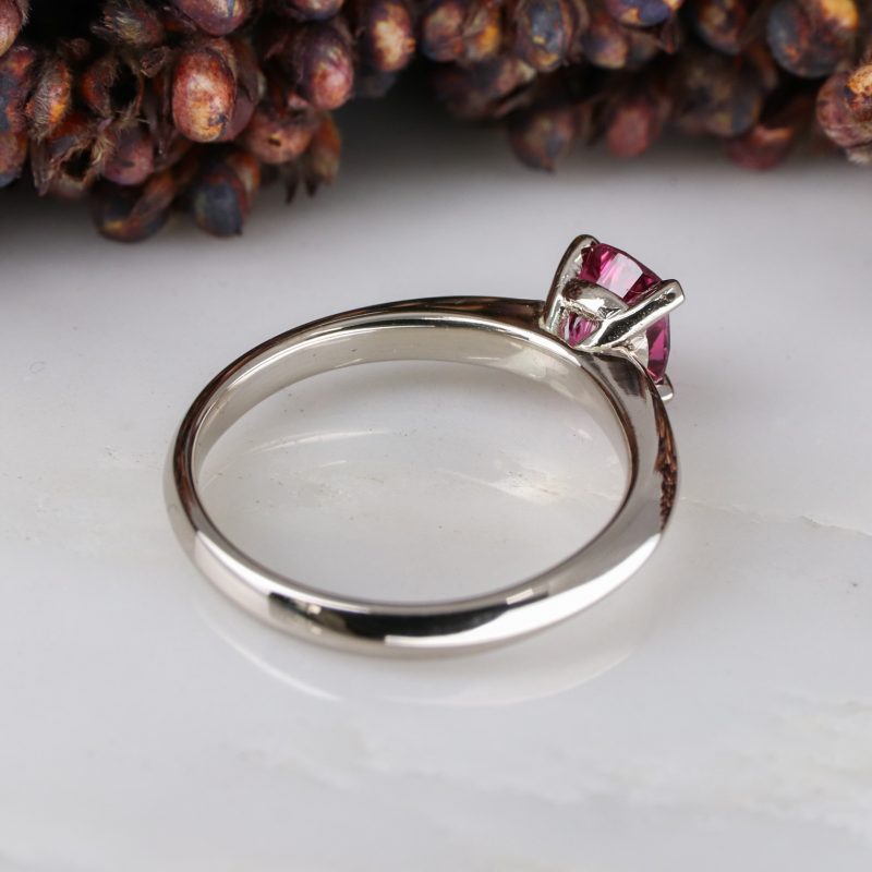 18ct white gold rhodolite garnet coco solitaire ring