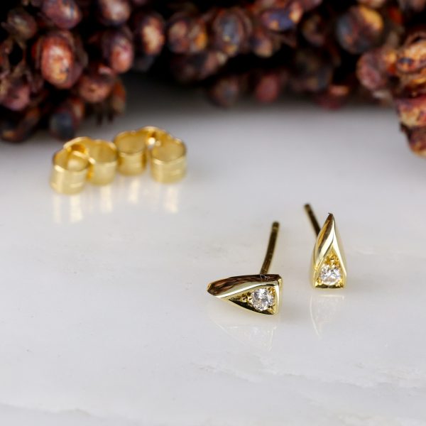 18ct yellow gold diamond set coco earstuds