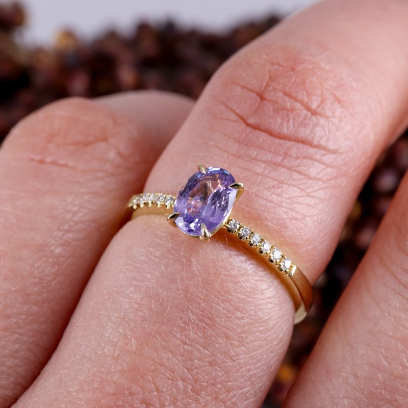 18ct yellow gold purple sapphire rise ring with white diamond shoulders