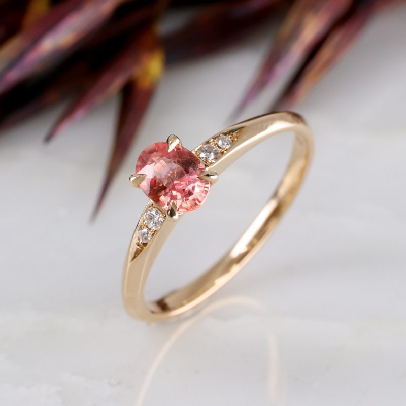 18ct rose gold oval peach padparadscha sapphire mini coco ring