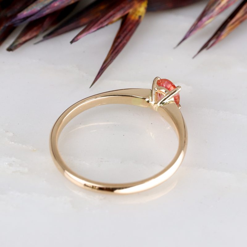 18ct rose gold oval peach padparadscha sapphire mini coco ring