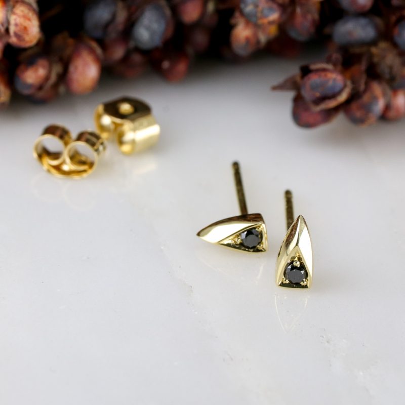 18ct yellow gold black diamond set coco earstuds