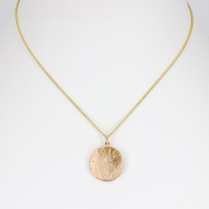 9ct yellow gold large molten disc pendant