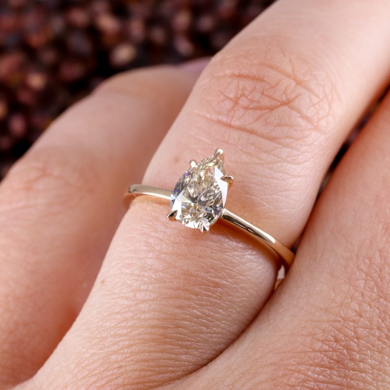 18ct rose gold 1ct pear shape champagne diamond rise ring