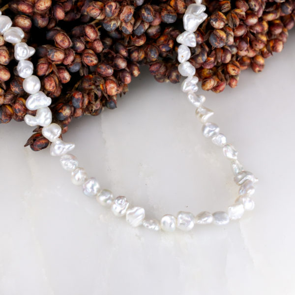Keshi pearl necklace with silver clasp