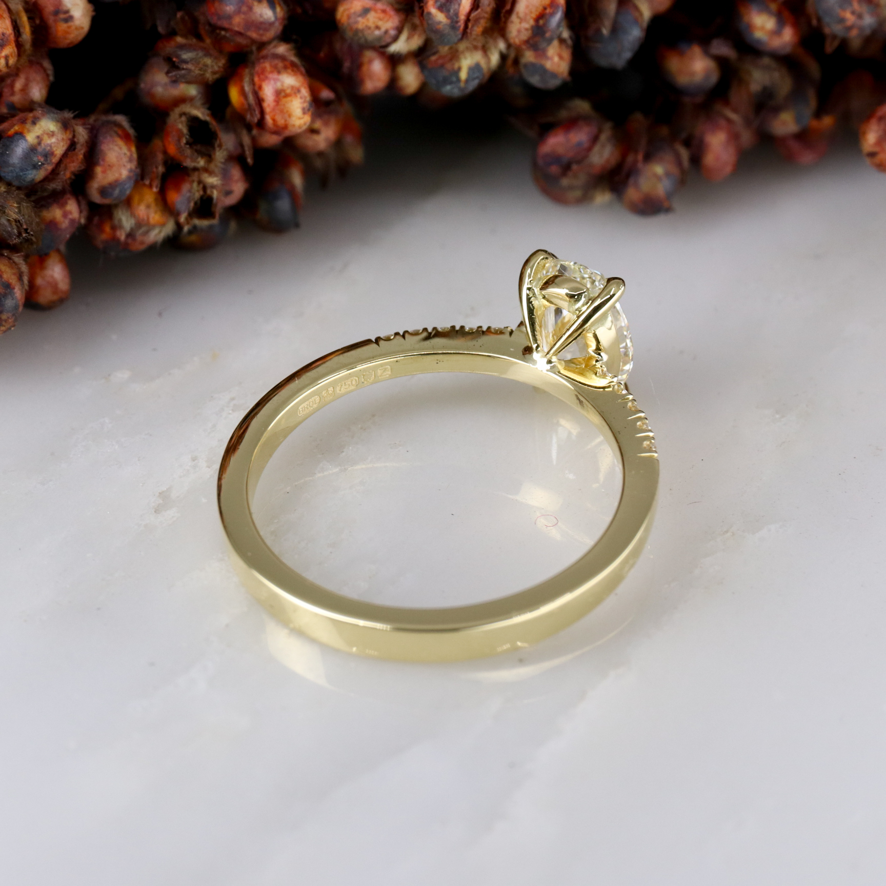 18ct yellow gold Rise collection oval pale yellow diamond engagement ...