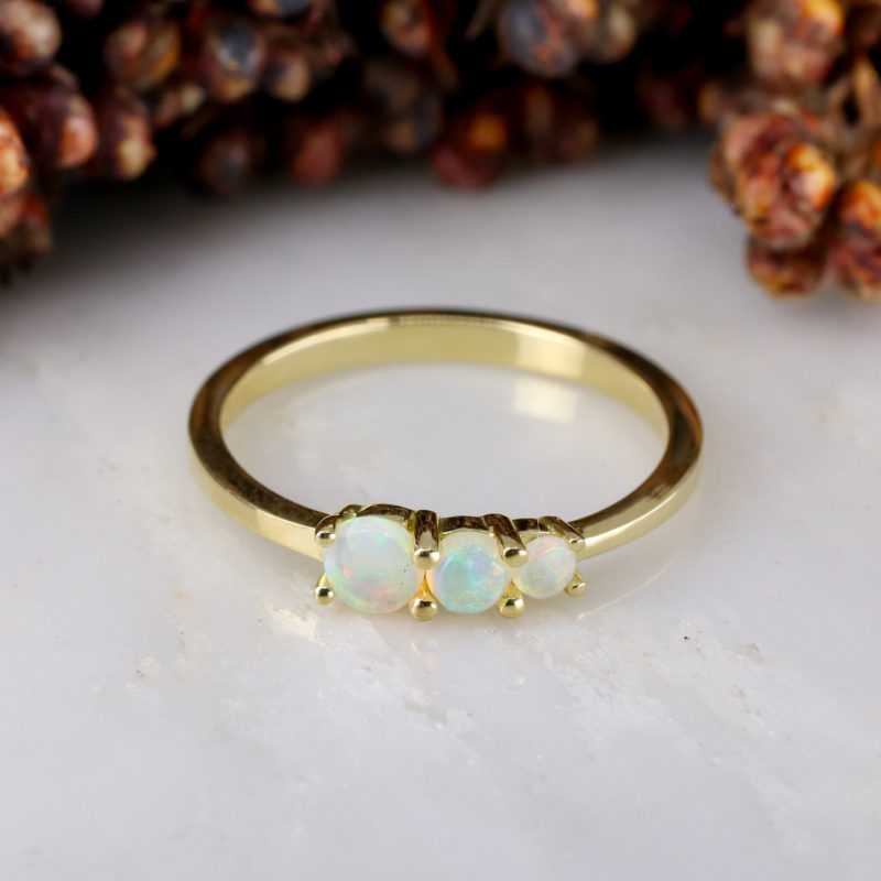 18ct yellow gold triple opal ring