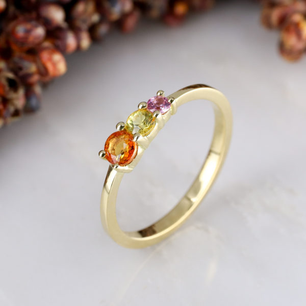 18ct yellow gold triple sunset sapphire ring