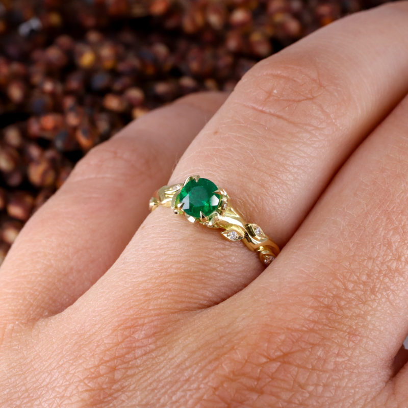 Rose-and-thorn-18Y-solitiare-with-0.50ct-round-emerald-centre-and-white-diamond-leaves-5