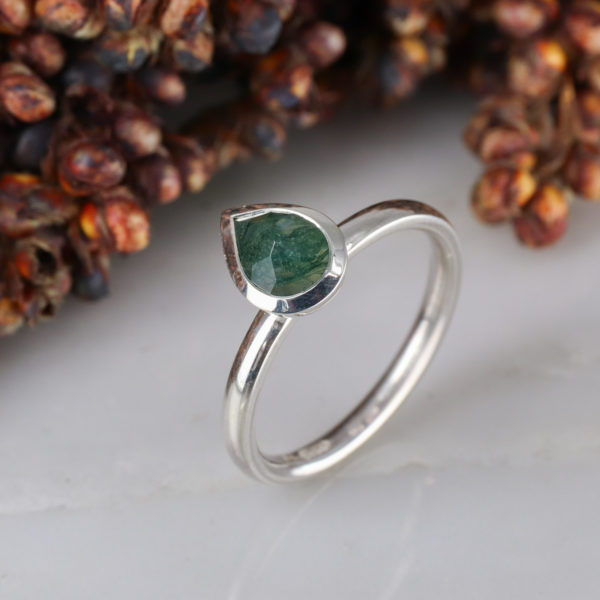 Silver rub-over set Moss Agate ring