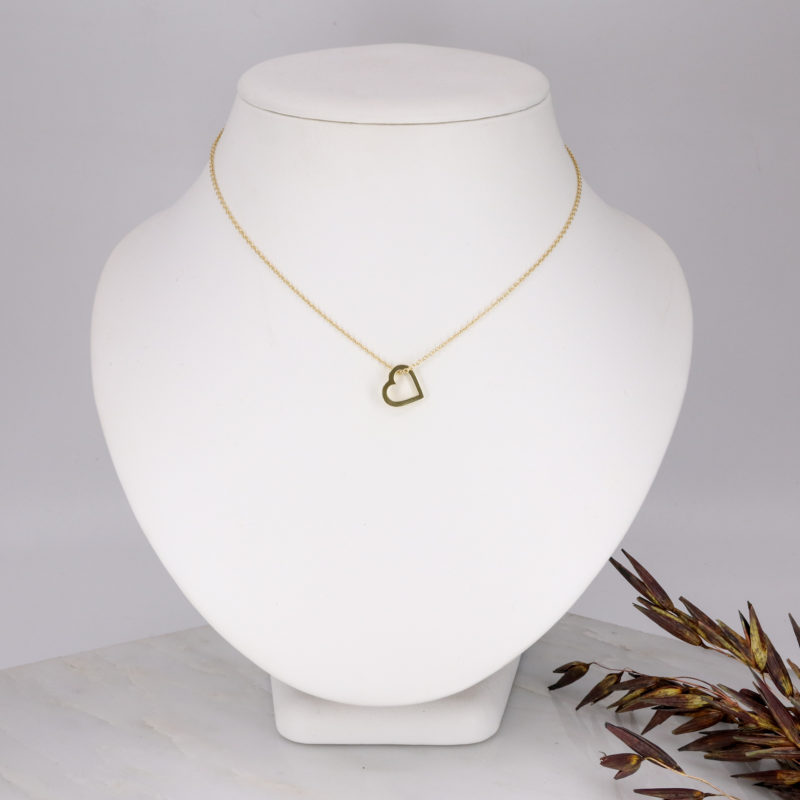 18ct yellow gold heart pendant