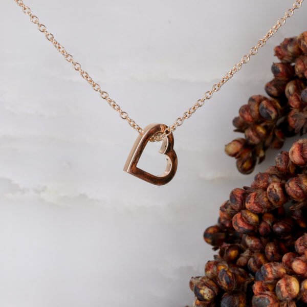 9ct rose gold heart pendant