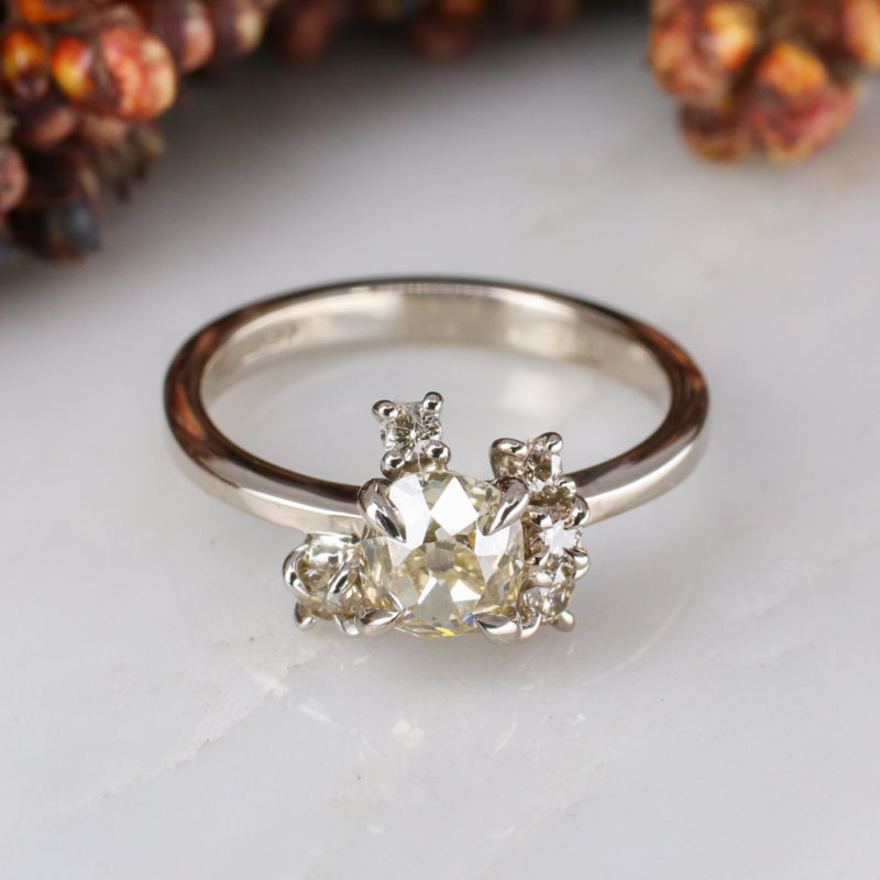 18ct white gold antique and brilliant cut diamond constellation ring