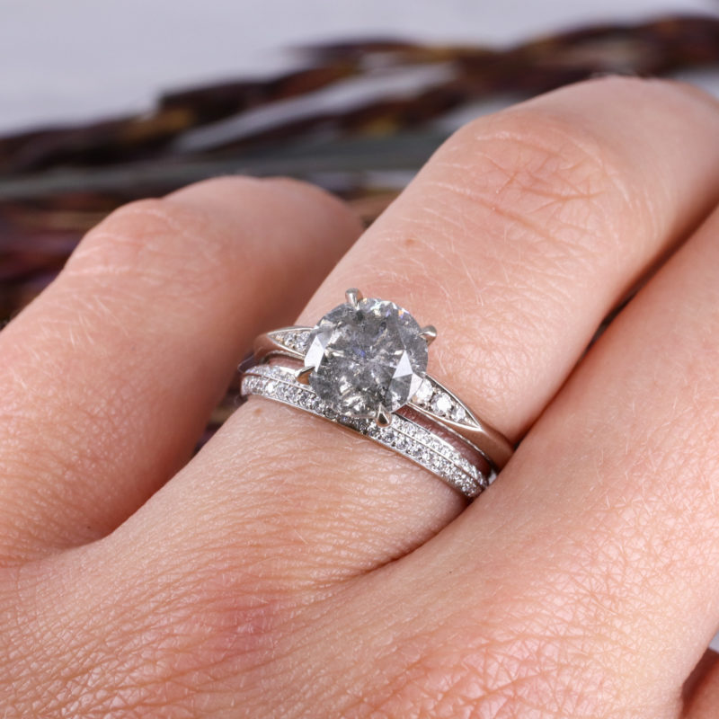 Platinum coco double-sided diamond full eternity ring
