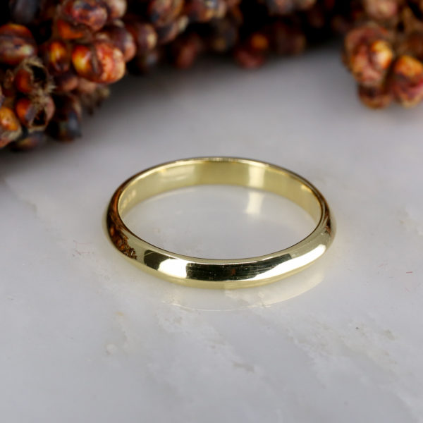 18ct yellow gold Classic Coco wedding band