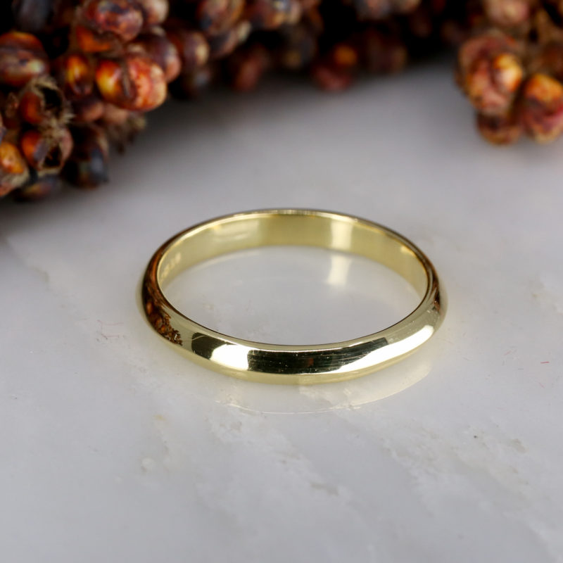 18ct yellow gold Classic Coco wedding band