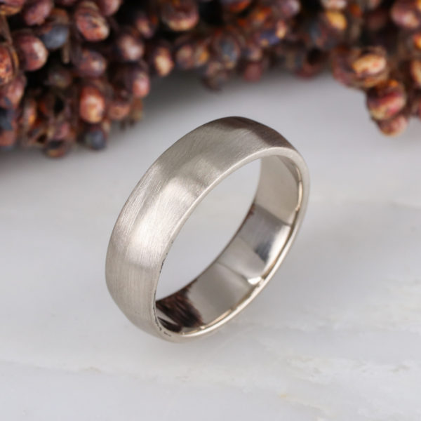 18ct white gold wide coco knife edge wedding band