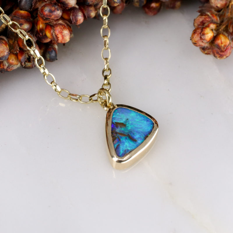 9ct yellow gold Australian 'Lagoon' opal pendant 2.12ct