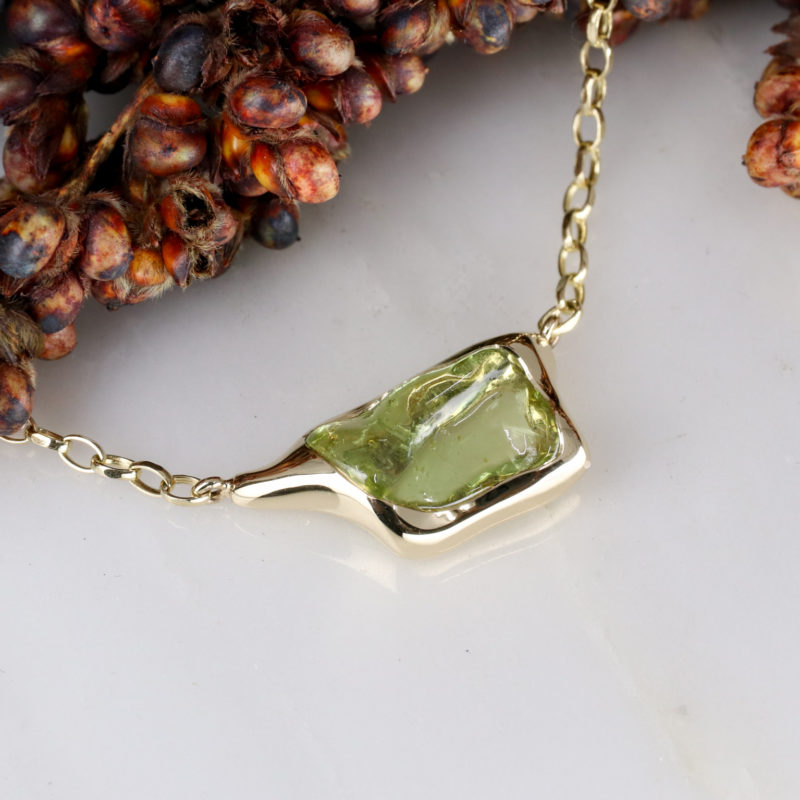 9ct yellow gold jelly bean pendant with green sapphire