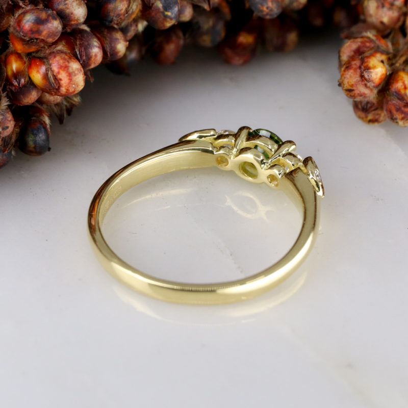 18ct yellow gold mini rose and thorn trilogy ring